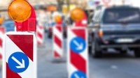 Bei Arbeiten im Grenzbereich zum Straßenverkehr ist das Unfallrisiko eines Beschäftigten um ein Vielfaches höher als bei anderen Arbeitsplätzen. Der neue Workshop vermittelt auf der Basis der ASR A5.2 